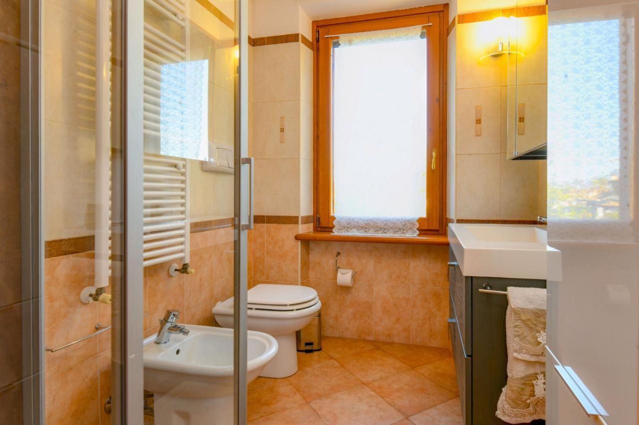 My Peschiera Family Home Xl Пескиера дел Гарда Екстериор снимка